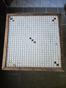 Gordon-Jane-Martz-Side-Table-second-image