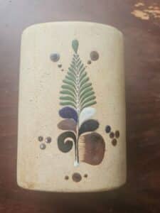 Hand-painted-Tonala-Pottery-Trinket-Box-second-image