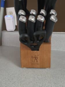 Henckels-International-Knife-Block-Set-second-image