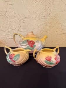 Hull-Pottery-Magnolia-Tea-Set-1