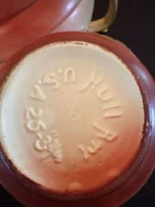 Hull-Pottery-Magnolia-Tea-Set-second-image-1