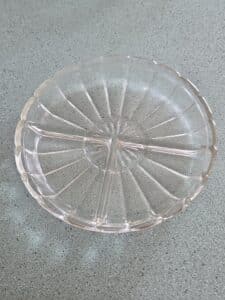 Indiana-Glass-Colonial-Starburst-Divided-Relish-Dish