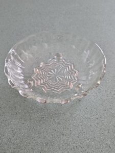 Indiana-Glass-Harvest-Grape-Footed-Bowl