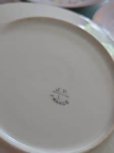 J.P.-L.-France-Hand-Painted-Violet-Plates-Set-second-image