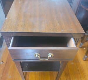Mersman-End-Table-with-Drawer-third-image