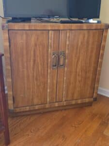 Mid-Century-Cabinet