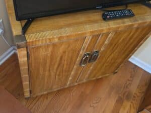 Mid-Century-Cabinet-third-image