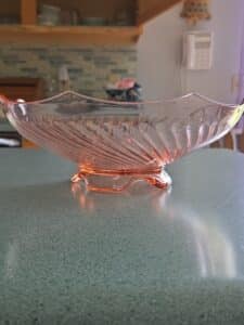 Pink-Depression-Glass-Twisted-Optic-Bowl-third-image