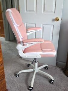 Pink-Gaming-Chair-second-image