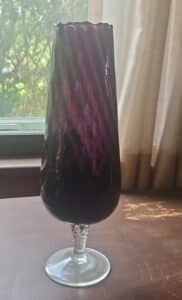 Purple-Swirl-Glass-Vase