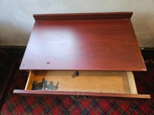 Red-Bombay-Writing-Desk-second-image