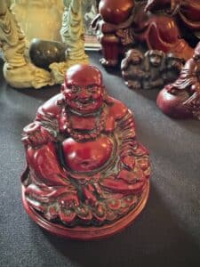 Red-Laughing-Buddha-Figurine-C