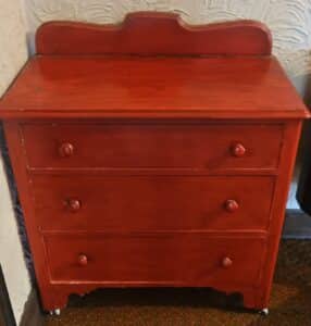 Red-Painted-Pine-Chest-of-Drawers