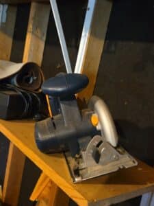 Ryobi-V-Circular-Saw-second-image