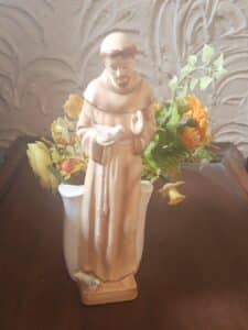Saint-Francis-Figurine