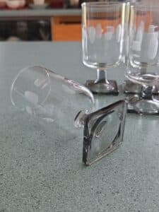 Set-of-Federal-Glass-Nordic-Midnight-Glasses-third-image