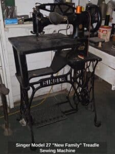 Singer-Model-New-Family-Treadle-Sewing-Machine