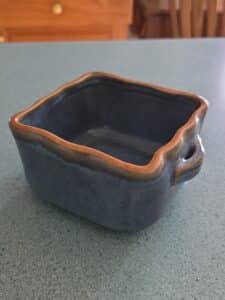 Square-Ceramic-Dish
