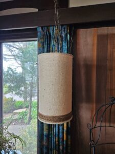 Vintage-Cylindrical-Hanging-Lamp-second-image