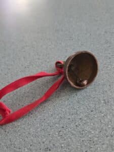 Vintage-Etched-Brass-Bell-third-image