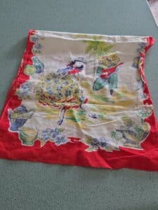 Vintage-Hispanic-Dancers-Dresser-Scarf