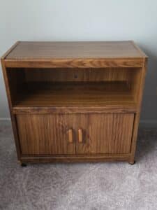 Vintage-Oak-Veneer-Rolling-Cabinet