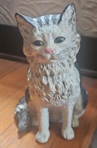 Vintage-Tabby-Cat-Figurine