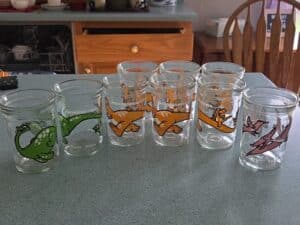 Welchs-Dinosaur-Jelly-Jar-Glasses-Set