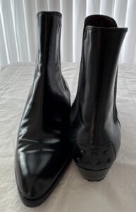 Womens-Black-Leather-Chelsea-Boots-third-image