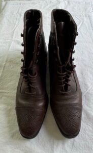 Womens-Brown-Leather-Brogue-Lace-up-Boots