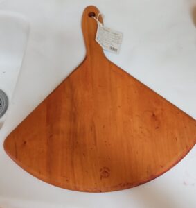 Wooden-Fan-Pizza-Peel