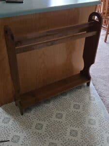 Wooden-Quilt-Rack