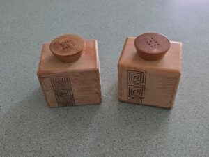 Wooden-Salt-and-Pepper-Shakers