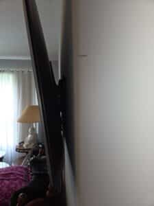 inch-Flat-Screen-Television-second-image