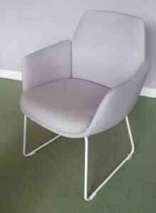 1000023320