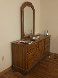 American-of-Martinsville-Oak-Dresser-with-Mirror