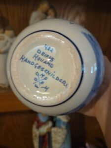 Delft-Blue-Vase-second-image