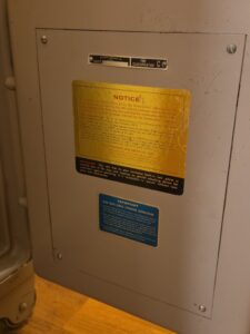 Vintage-Sentry-Fire-Safe-second-image