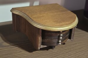 Wooden-Piano-Coaster-Set-second-image