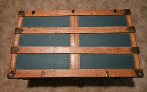 Antique-Teal-Steamer-Trunk-second-image