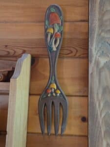 Arnels-Mushroom-Utensil-Set-fourth-image