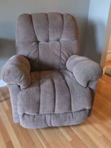 Best-Home-Furnishings-Recliner