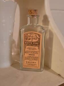 Brooks-Comp.-Syrup-of-White-Pine-and-Tar-Bottle