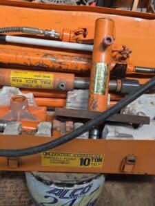 Central-Hydraulics-Ton-Porta-Power-Kit-second-image