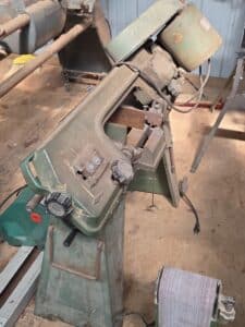 Central-Machinery-Metal-Cutting-Bandsaw-third-image