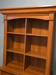 Cherry-Wood-Hutch-third-image