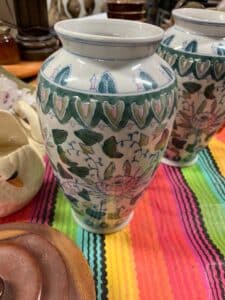 Chinoiserie-Ceramic-Vase