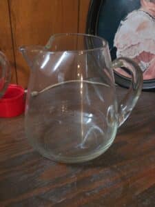 Clear-glass-pitcher-with-applied-handle