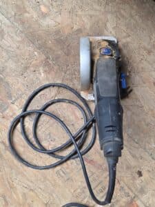 Compact-Corded-Circular-Saw-second-image
