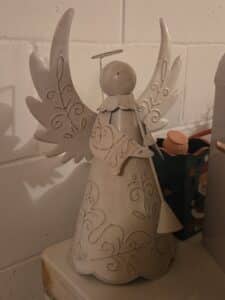 Cream-Metal-Angel-Figurine